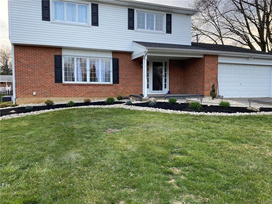 1548 Walnut Ln, Macungie, PA 18062 - photo 1