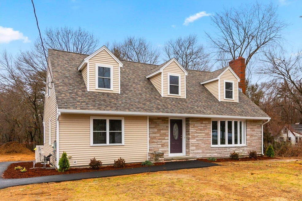 12 Forest St, Wilmington, MA 01887 - photo 1