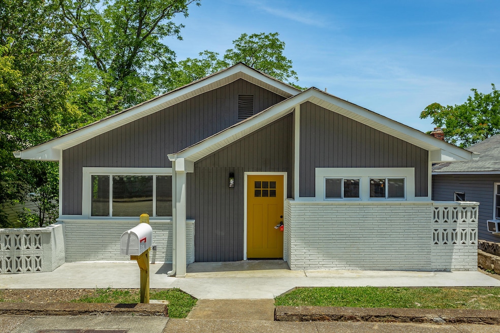 1813 E 4th St, Chattanooga, TN 37404 - photo 1