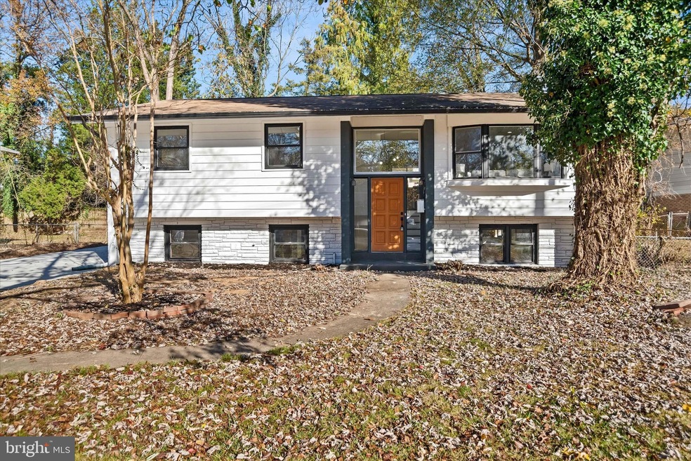 6633 Adrian St, New Carrollton, MD 20784 - photo 1