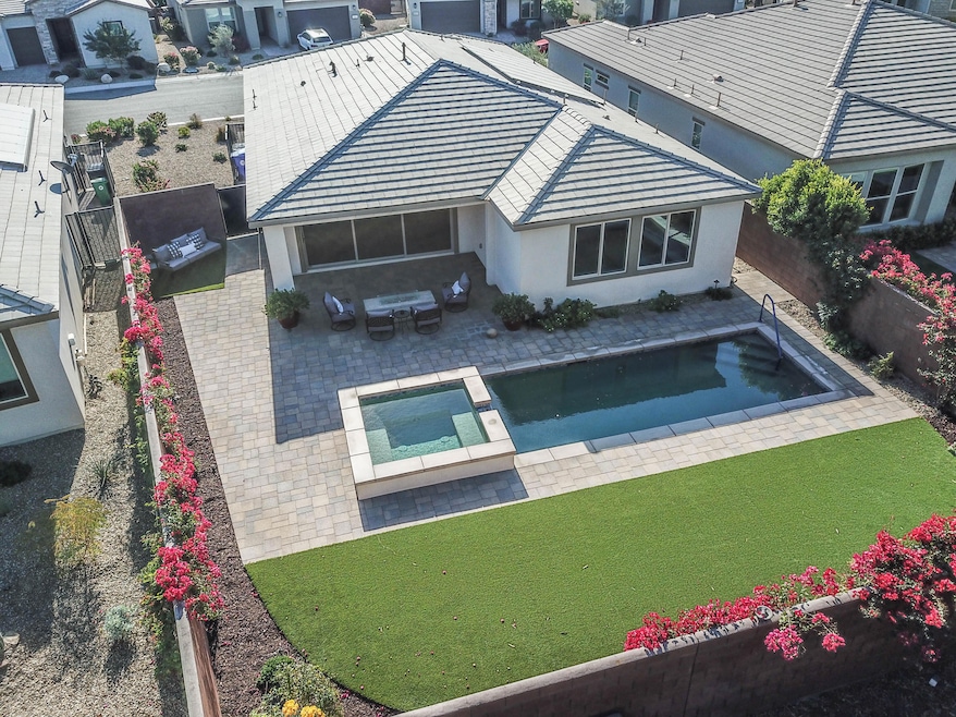 8241 W CARROLL-104