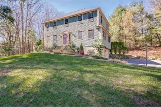 3 Curtis Ln, Medway, MA 02053 - photo 1