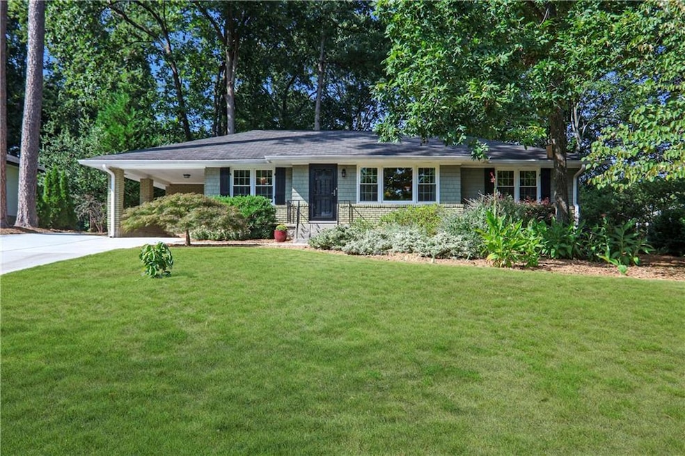 2186 Leafmore Dr, Decatur, GA 30033 - photo 1