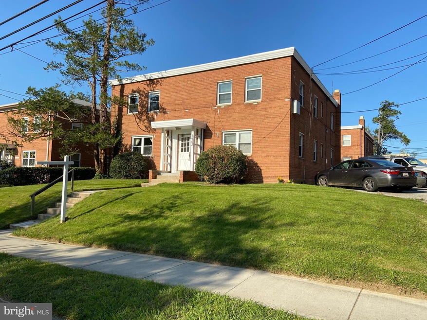 7903 Lockney Ave, Takoma Park, MD 20912 - photo 1