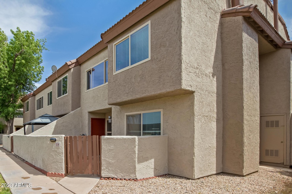 2040 S Longmore #18