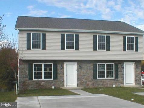 105 W 13th St, Front Royal, VA 22630 - photo 1