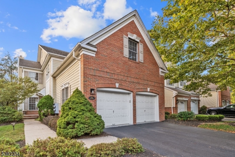 26 Chestnut Ct, Cedar Grove, NJ 07009 - photo 1