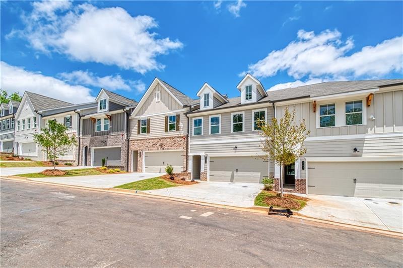 355 Niles Ct unit 22, Marietta, GA 30060 - photo 1