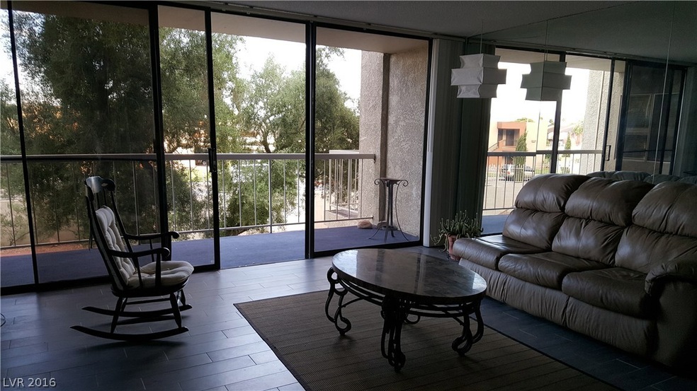 Living room, arcadia view