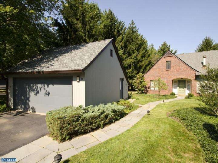 33 Constitution Hill W, Princeton, NJ 08540 - photo 1