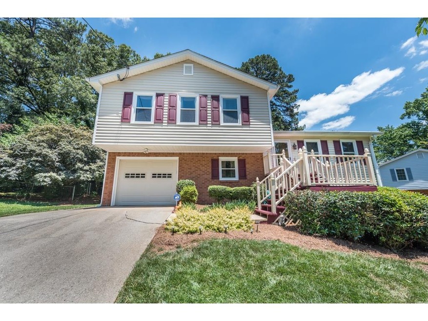 Welcome home!  Cul-de-sac location, private backya