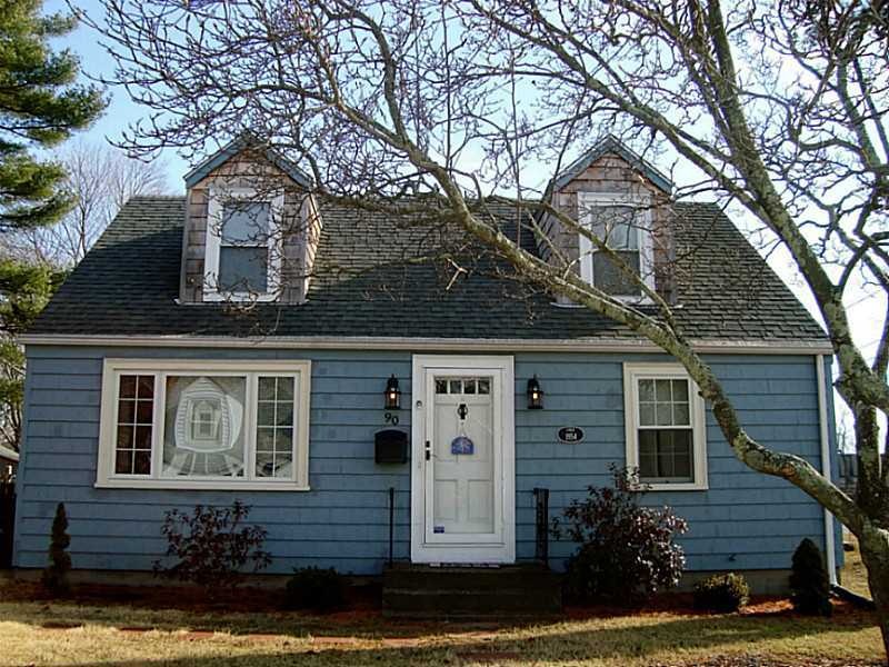 Exterior Front. Classic New England Cape