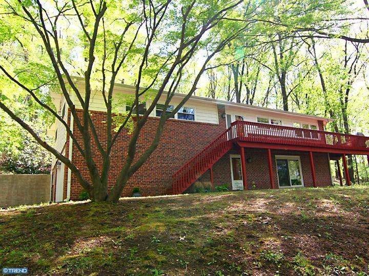 524 Hilltop Rd, Paoli, PA 19301 - photo 1