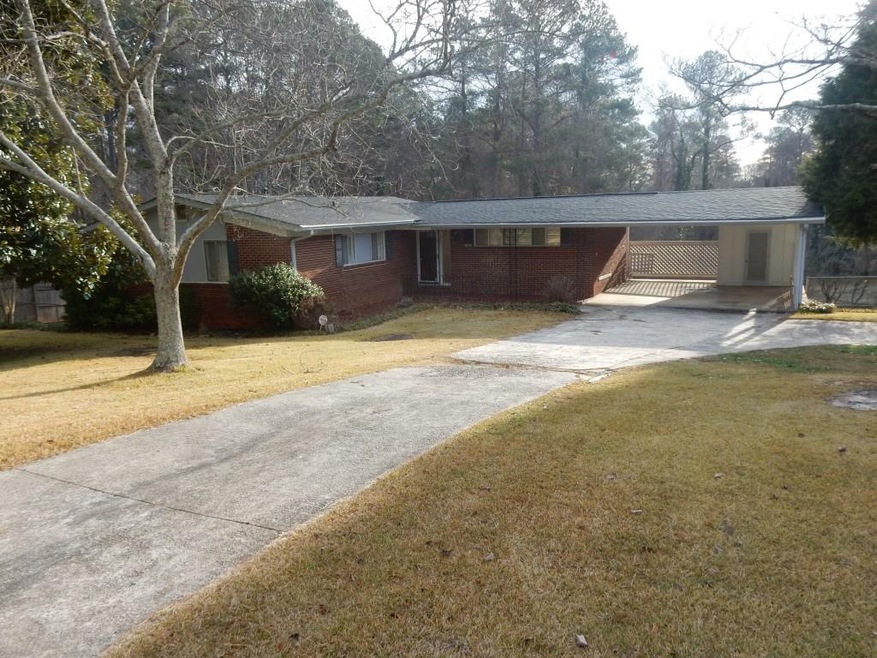 1882 Holly Springs Rd NE, Marietta, GA 30062 - photo 1