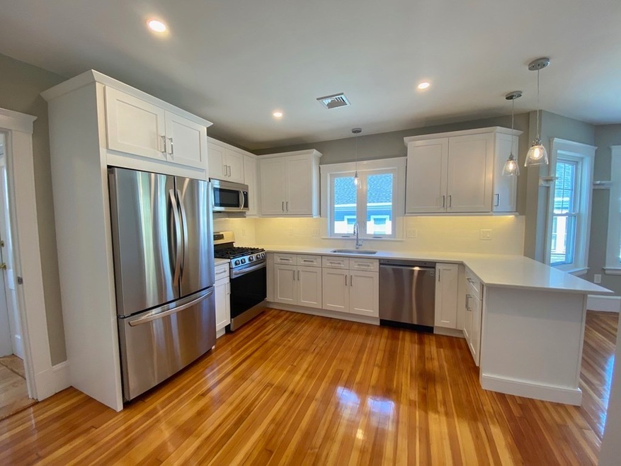 37 Spruce St unit 2, Watertown, MA 02472 - photo 1