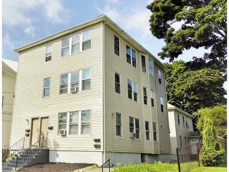 63 Brewster St, Pawtucket, RI 02860 - photo 1