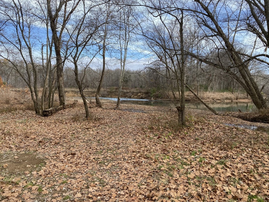 0 Country Club Dr unit RTC2462978, Linden, TN 37096 - photo 1