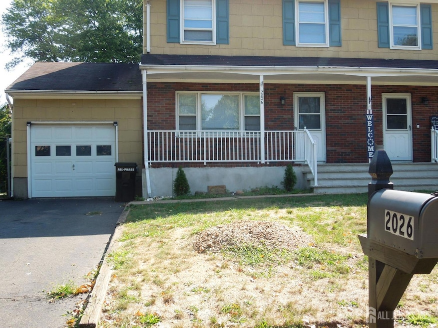 2026 2nd Place unit 2026, South Plainfield, NJ 07080 - photo 1