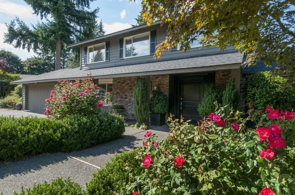 8533 SE 76th Place, Mercer Island, WA 98040 - photo 1