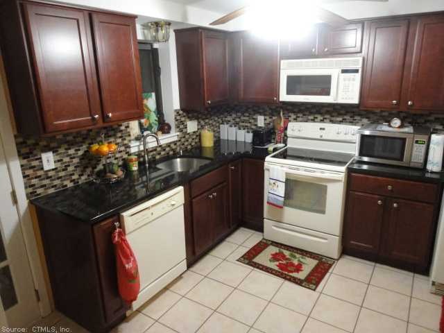 51 Brook St unit 7F, Naugatuck, CT 06770 - photo 1