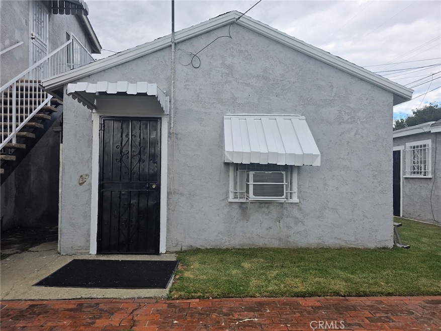 220 S Pannes Ave unit 3, Compton, CA 90221 - photo 1