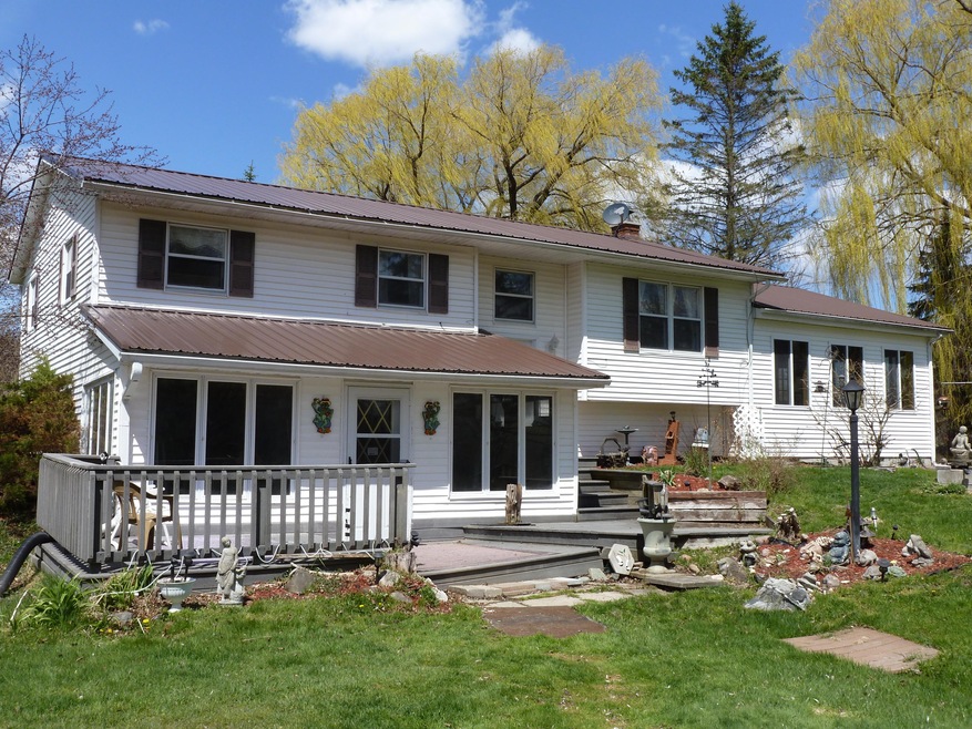 2175 Calcut Road