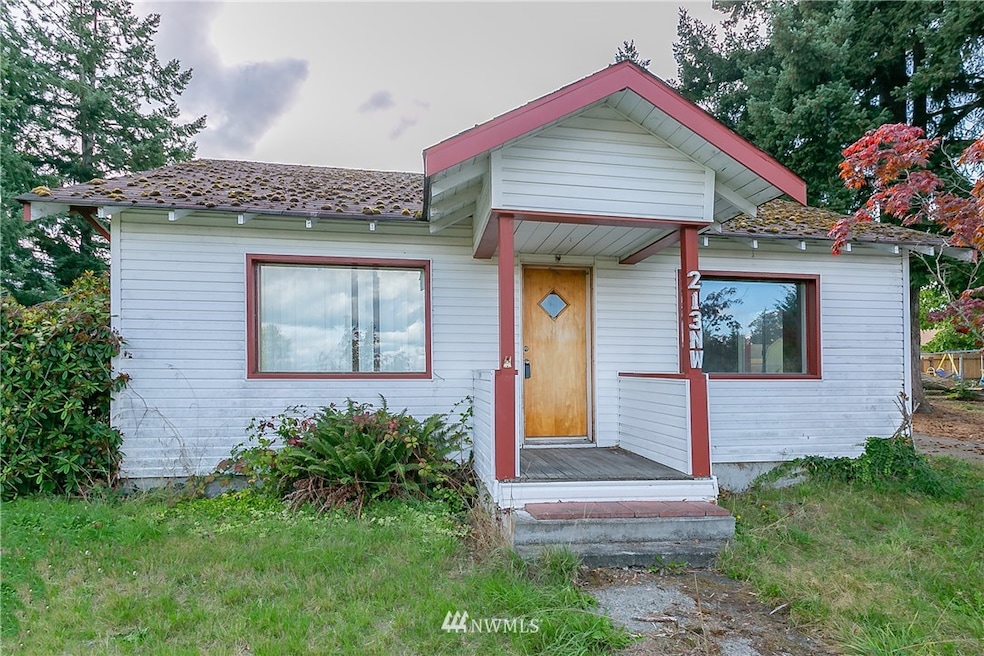 213 Stevens Ave NW, Yelm, WA 98597 - photo 1