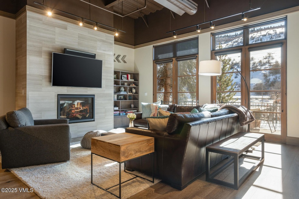 Brookside Signature Lofts 101 MLS-19