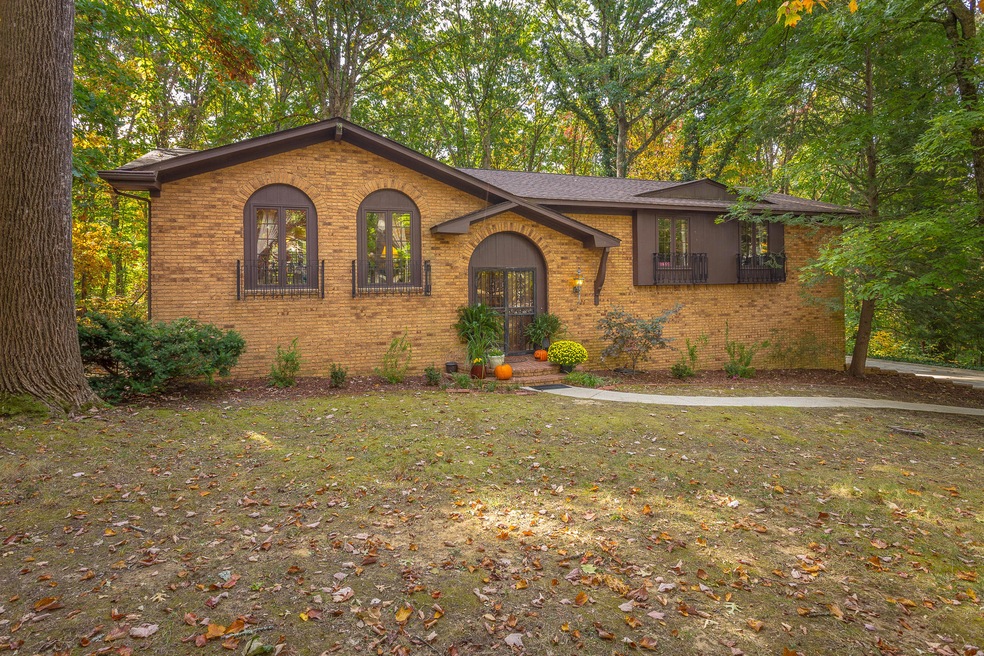 903 Autumn Way Lane-1