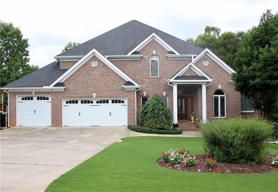 650 Summer Grass Ln, Roswell, GA 30075 - photo 1