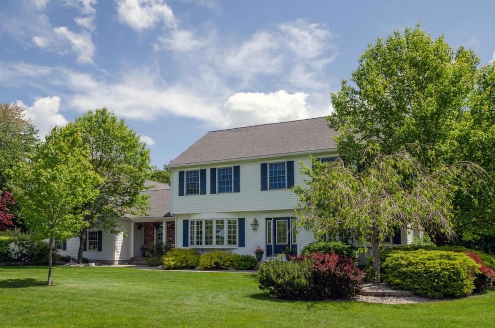 4 Prospector Ln, Scarborough, ME 04074 - photo 1