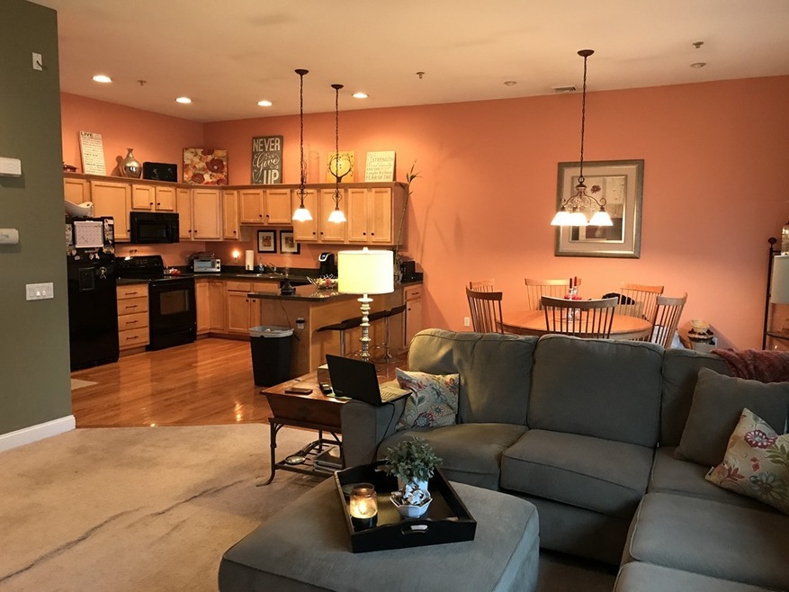 31 Ashland St unit 6, Haverhill, MA 01830 - photo 1