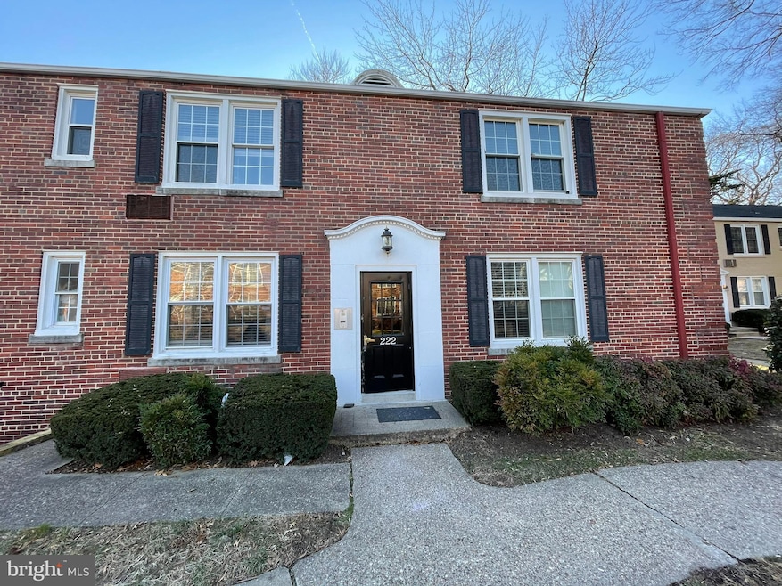 222 N Thomas St unit 2223, Arlington, VA 22203 - photo 1