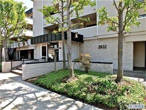 2032 East Bermuda #201 in the wonderful neighborho