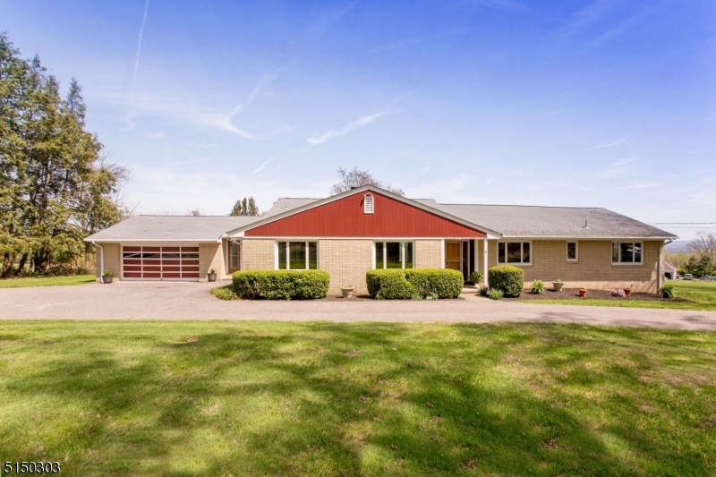 9 Britton Dr, Flemington, NJ 08822 - photo 1