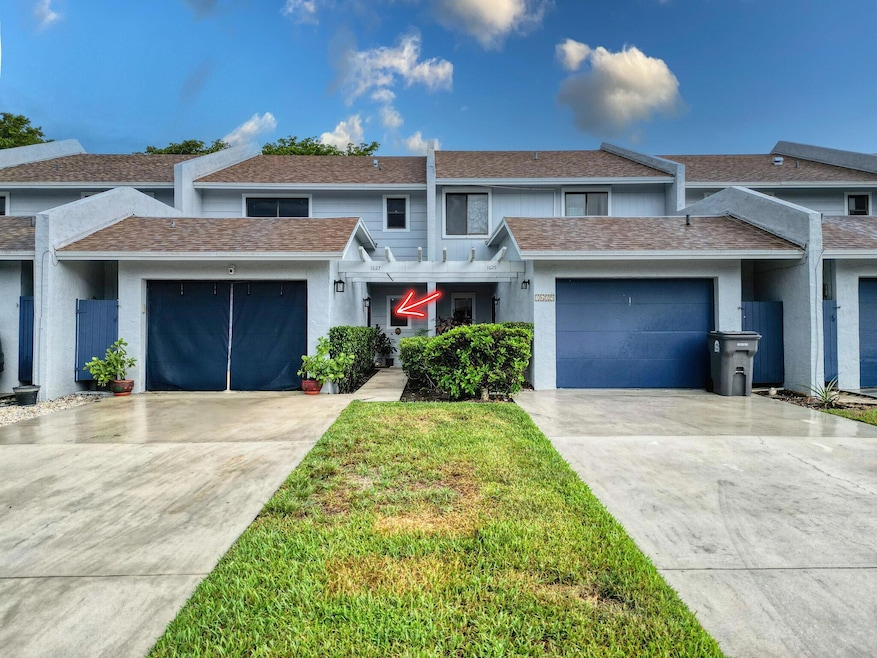 1627 Woodbridge Lakes Cir, West Palm Beach, FL 33406 - photo 1