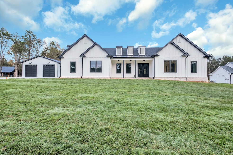 Sold $1,451,365 • Co-Listing Agent