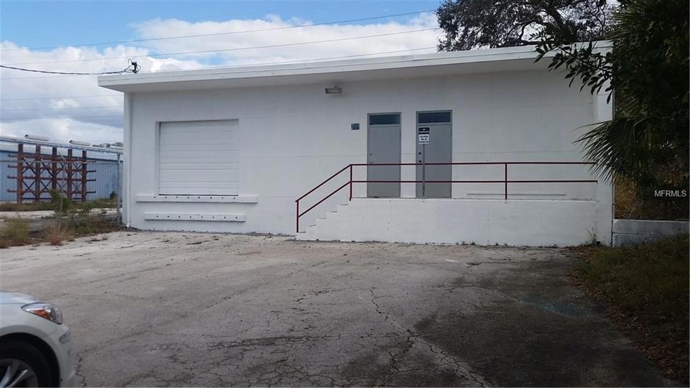 951 Pierce St, Clearwater, FL 33756 - photo 1