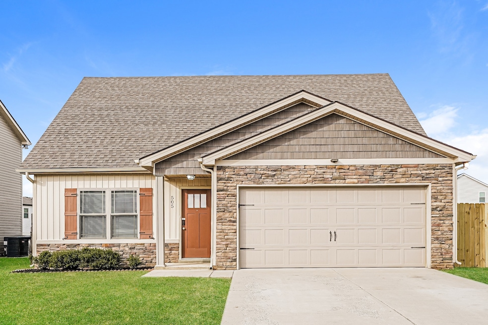 505 Ryan Boyd Ct, Lebanon, TN 37087 - photo 1