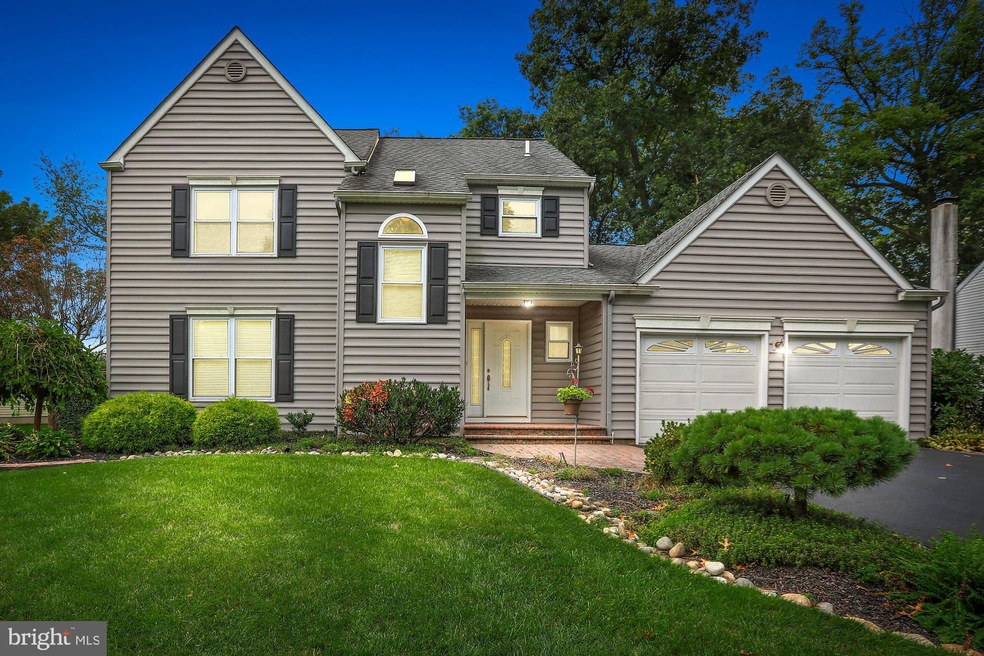 323 White Swan Way, Langhorne, PA 19047 - photo 1