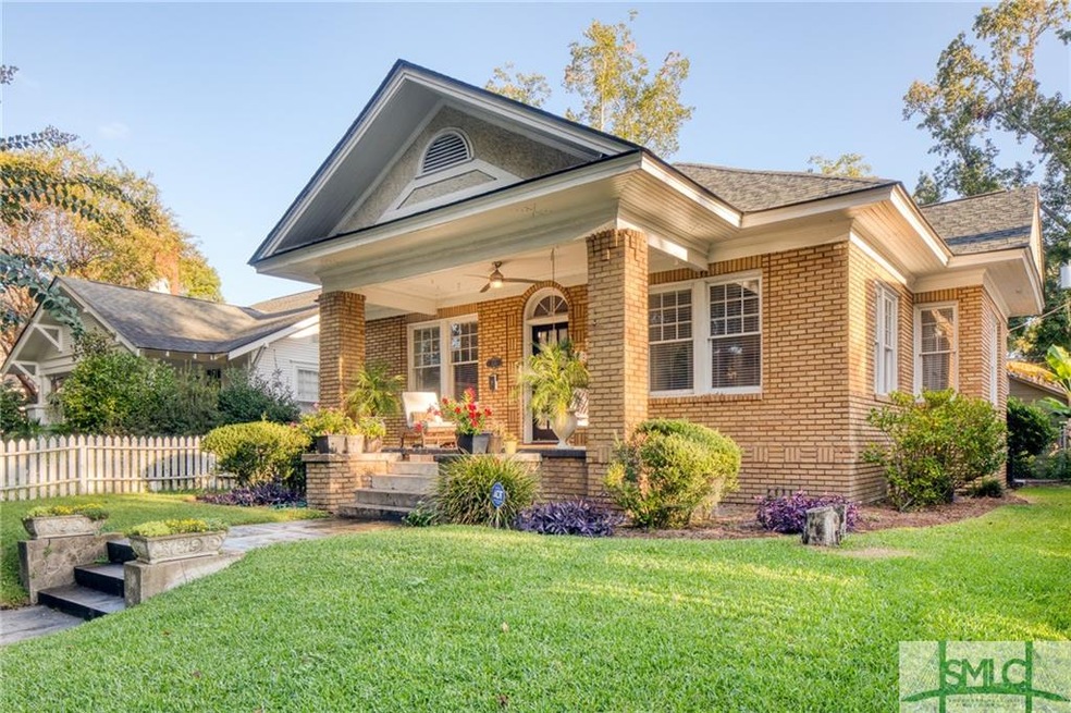 310 E 49th St, Savannah, GA 31405 - photo 1