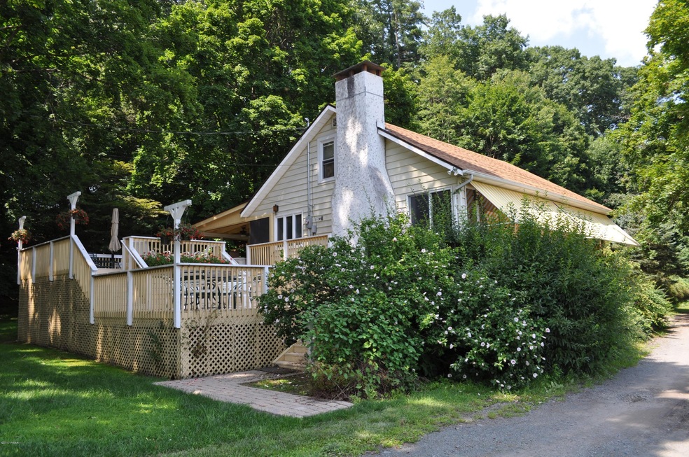 115 River Rd, Milford, PA 18337 - photo 1