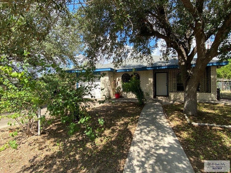 316 W Merida St, Weslaco, TX 78599 - photo 1