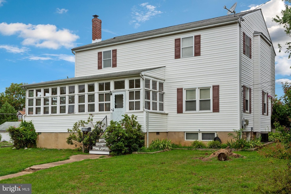 4510 Poplar Ave, Halethorpe, MD 21227 - photo 1