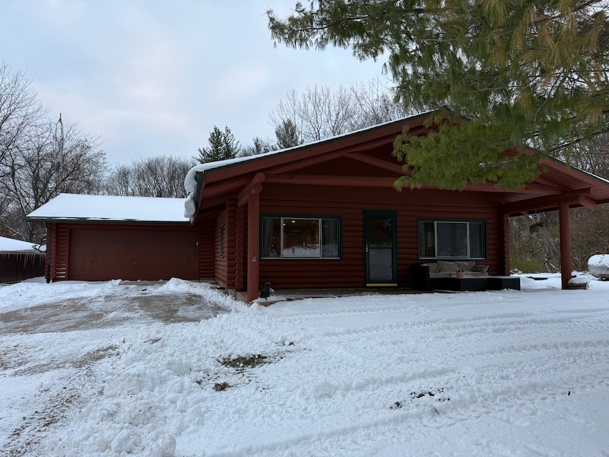 9320 N 600th Ave, Hennepin, IL 61327 - photo 1