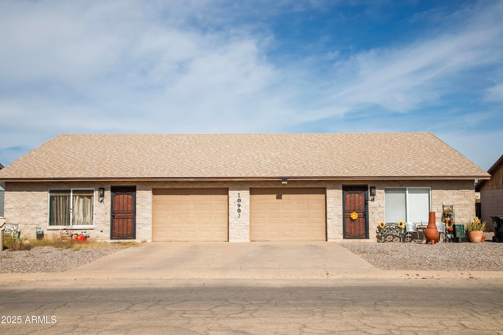10902 W Carousel Dr, Arizona City, AZ 85123 - photo 1