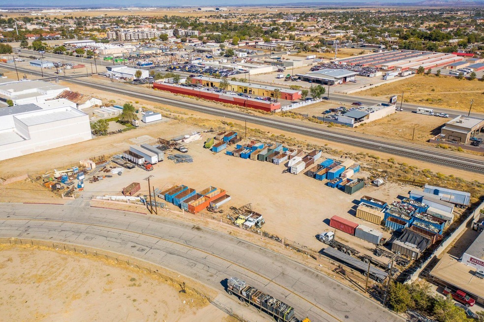 6 Vac/6 St Ste Vic Avenue R Ste, Palmdale, CA 93550 - photo 1