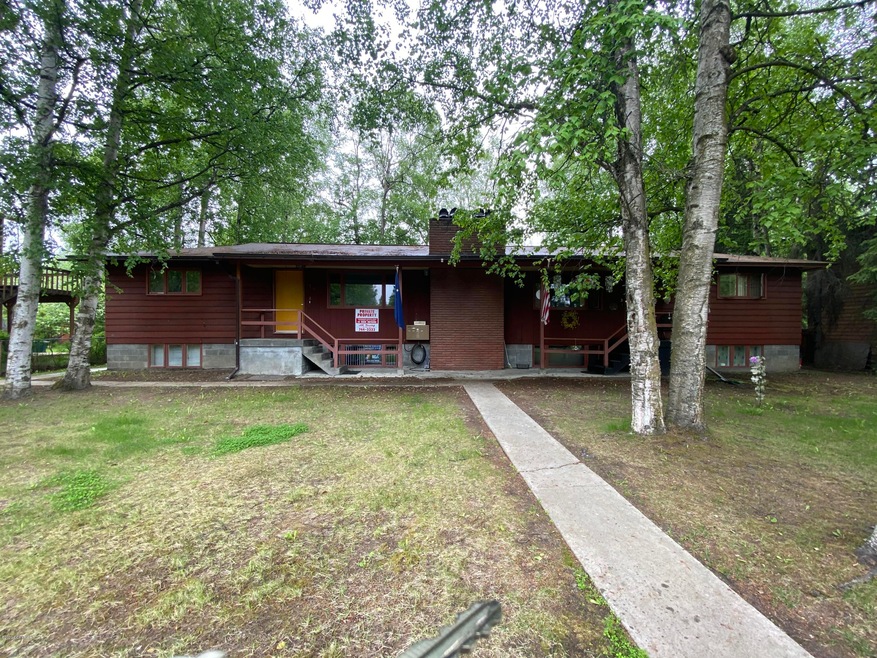1208 W 46th Ave, Anchorage, AK 99503 - photo 1