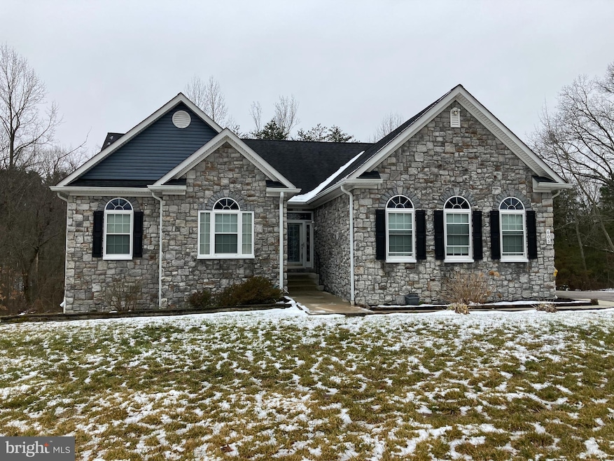 605 Queenstown Rd, Severn, MD 21144 - photo 1