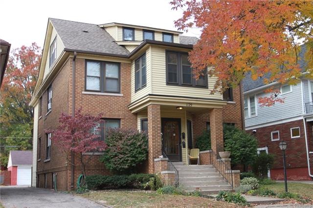 1129 Beaconsfield Ave, Grosse Pointe Park, MI 48230 - photo 1